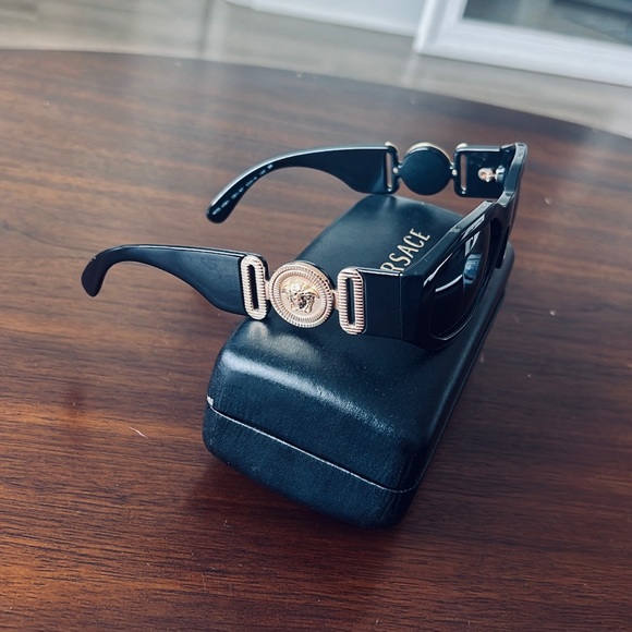 Versace Sunglasses - Picture 2 of 5